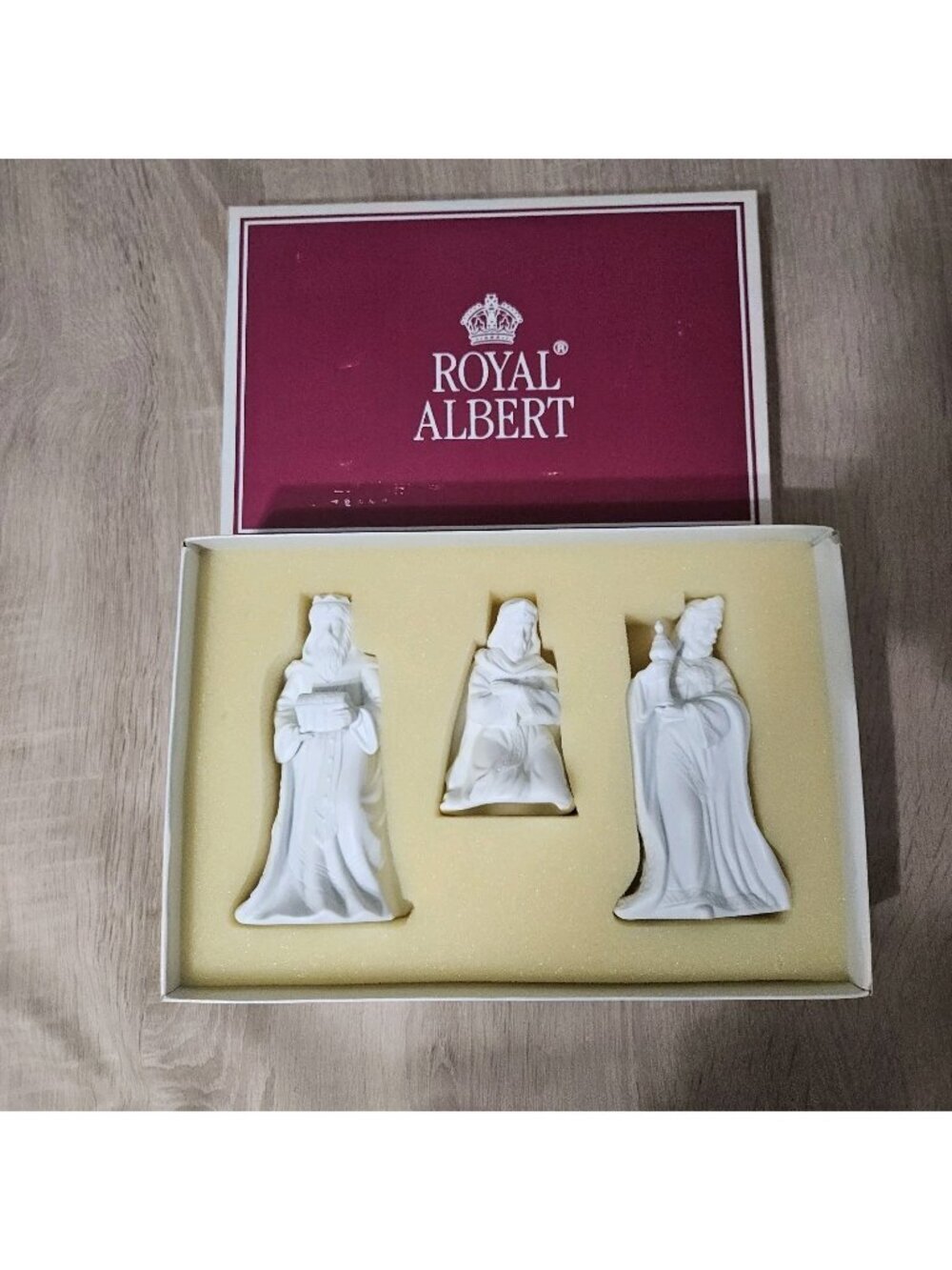 Royal Albert Doulton 1998 Nativity Three Wise Men Plain White In Box Christmas